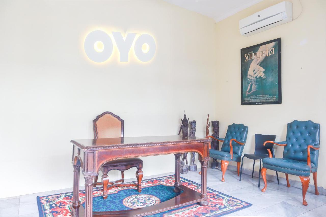 Oyo 2196 Ss Homes Yakarta Exterior foto